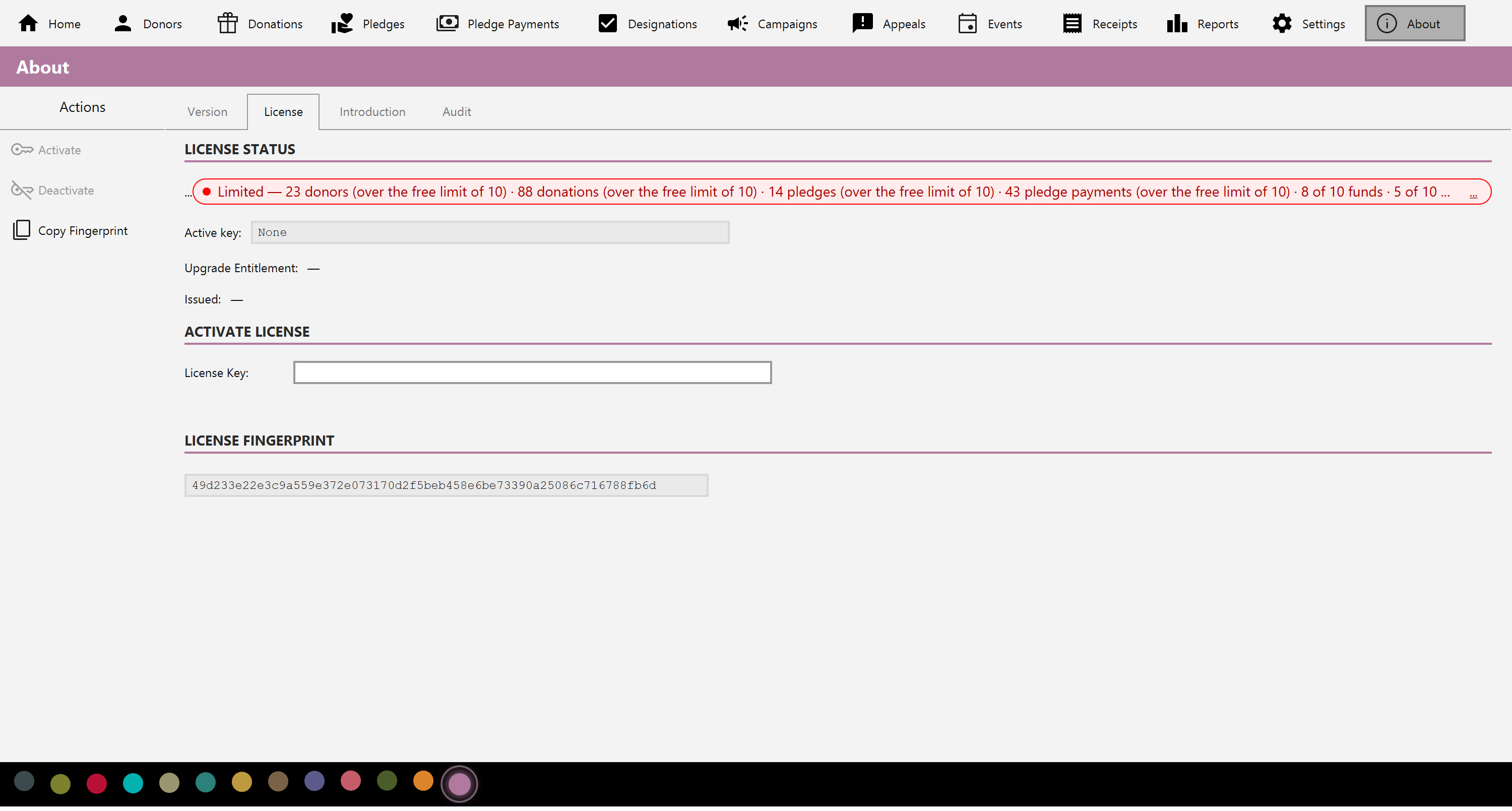 The License tab of the About screen, showing license status and the License Key box ready for a key